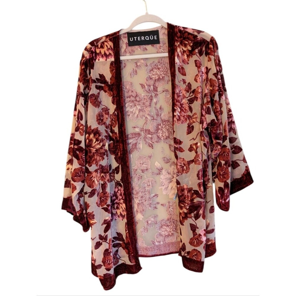 Uterqüe Floral Burnout Velvet Kimono Jacket open front size Medium boho robe
